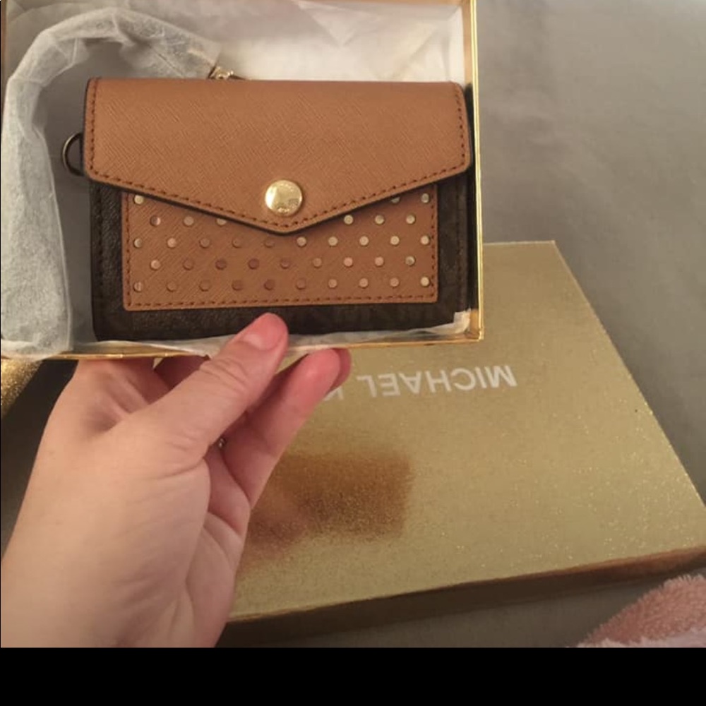 Micheal kors wallet